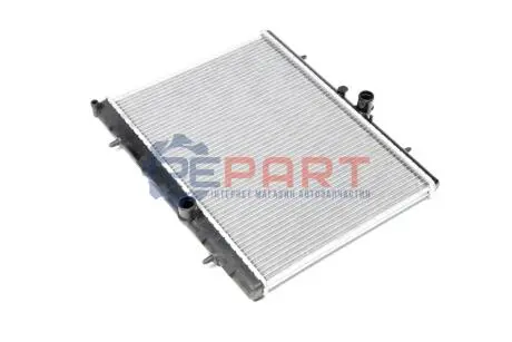 Радіатор охолодження двигуна TEMPEST TP.1563606A Купити в Україні