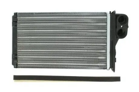Радиатор печки Thermotec D6P015TT