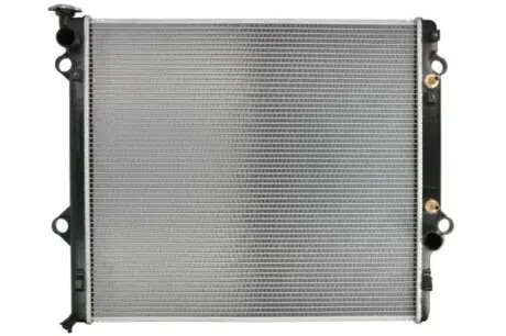 Радиатор двигателя Thermotec D72077TT