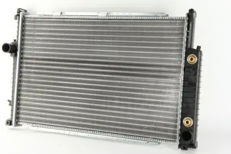 Фото Радіатор, система охолодження двигуна THERMOTEC (D7B019TT) зображення 1