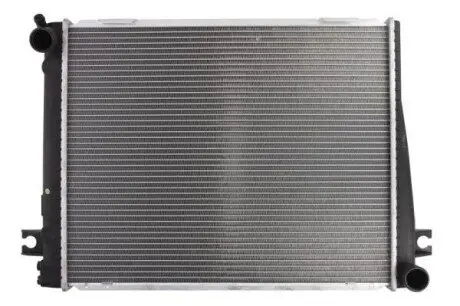 Радіатор двигуна (мкпп) BMW 5 (E28), 6 (E24) 2.5-3.5 10.75-04.89 Thermotec D7B031TT