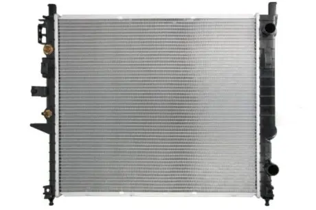 Радіатор двигуна (акпп) MERCEDES M (W163) 2.7D 12.99-06.05 Thermotec D7M076TT Купити в Україні