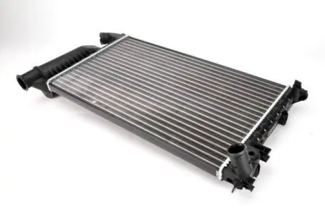 Радиатор Thermotec D7P018TT
