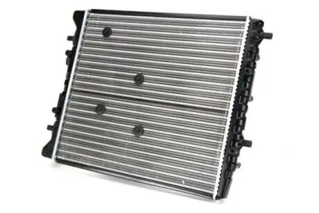 Радіатор двигуна (мкпп, із вентилятором) SEAT CORDOBA, IBIZA III, IBIZA IV, IBIZA IV SC, IBIZA IV ST SKODA FABIA I, FABIA I PRAKTIK, FABIA II, FABIA III, ROOMSTER 1.0-1.9D 08.99-12.22 Thermotec D7S005TT Купити в Україні