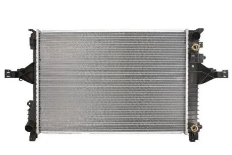 Радіатор двигуна (акпп) VOLVO S60 I, S80 I, V70 II, XC70 I 2.0-3.0 11.97-04.10 Thermotec D7V010TT Купити в Україні