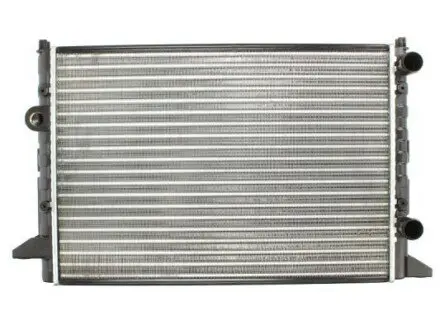 Радіатор двигуна (мкпп) VW PASSAT B3/B4 1.6-2.0 02.88-05.97 Thermotec D7W013TT Купити в Україні