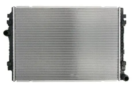 Радиатор охлаждения Audi A3/Q3/Seat Leon/Skoda Kodiaq/Octavia 2.0TDI 12-/VW Golf/Passat 14- Thermotec D7W077TT