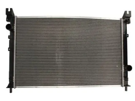 Радіатор двигуна (мкпп) CHRYSLER PACIFICA 3.5/4.0 08.03-12.07 Thermotec D7Y029TT