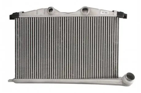 Інтеркулер CITROEN C5 III, C6 PEUGEOT 407, 508, 508 I 2.2D/3.0D 04.09 Thermotec DAC021TT