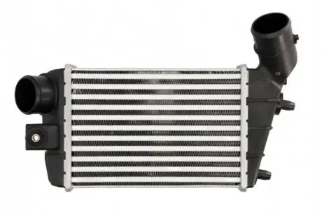 Інтеркулер ALFA ROMEO 147, GT 1.9D/2.0 10.00-09.10 Thermotec DAD003TT