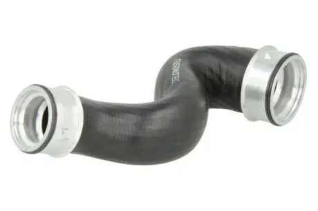 Фото 1 — Патрубок интеркулера THERMOTEC (DCW026TT) Фото Патрубок интеркулера THERMOTEC (DCW026TT) изображение 1