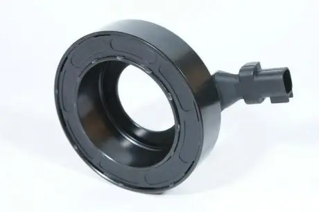 Котушка компресора кондиціонера (VISTEON, HS/VS16) VOLVO C30, S40 II, V50 CITROEN JUMPER III FIAT DUCATO FORD C-MAX, FOCUS C-MAX, FOCUS II, GALAXY II, KUGA I, MONDEO IV, S-MAX 1.4-2.5 10.03 Thermotec KTT030027 Купити в Україні