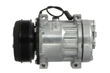 Компрессор кондиционера 12В (R134a) MASSEY FERGUSON 5410, 5420, 5430, 5440, 5445, 5450, 5608, 5609, 5610, 5611, 5612, 5613, 6612, 6613, 6614, 6615, 6616, 7614, 7615, 7616, 7618, 7619, 7620, 7622 Thermotec KTT090362