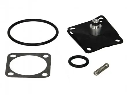 Кран топливный TOURMAX FCK26