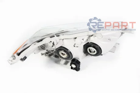 Фара головного світла TOYOTA 8117048A30