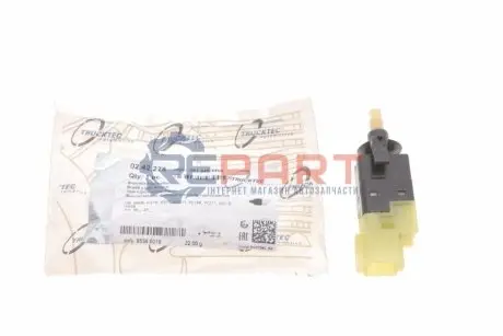 Включатель света заднего хода DB SPRINTER 06-; W211; VITO W639/ VW CRAFTER 06- TRUCKTEC 0242278 Купить в Украине