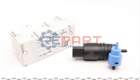 Насос омивача скла (дуальний) VW Caddy III/T5/Passat 03- TRUCKTEC 0761009 Купити в Україні