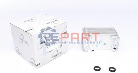 Радиатор масляный АКПП BMW X5 3.0d-4.6i 00-06 (теплообменник) - 08.25.025 (17207500754) TRUCKTEC 0825025