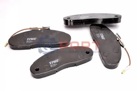 Комплект гальмівних колодок передн, RVI B NISSAN CABSTAR E, TRADE 2.7D/2.8D/3.0D 04.84-10.06 TRW GDB1069