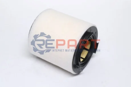 Фільтр повітряний Seat Ibiza 09-/ Skoda Fabia 10-14/Rapid 12-/VW Polo 09 UFI 2762100