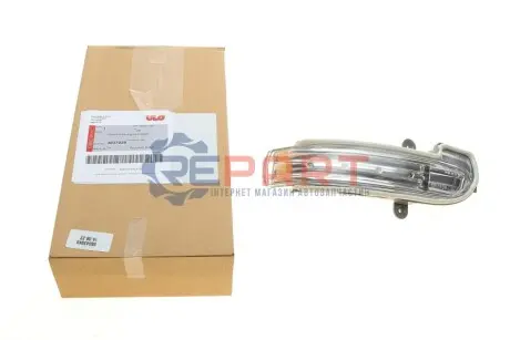 Фото Повторювач повороту на дзеркало MB C-class (W203) 04-07 (L) ULO (3037029) зображення 1