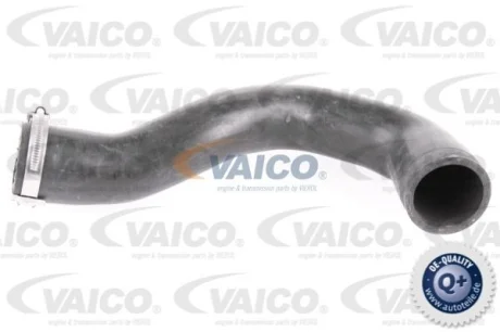 Шланг интеркулера прав (Верх/передн, черн) OPEL ASTRA H, ASTRA H GTC 1.9D 04.04-10.10 VAICO V401509