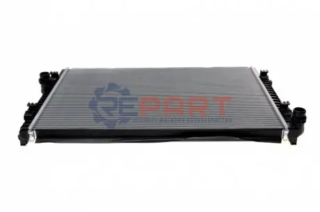 Радіатор охолодження VW Golf VII/Passat 1.8/2.0 12 Valeo 735548