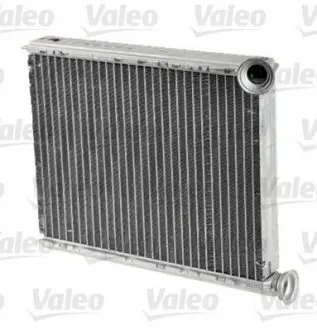 Радиатор печки Valeo 812424