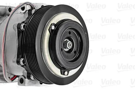 Компресор кондиціонера DAF CF 85, XF 105 01.01- Valeo 813027