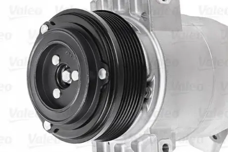 Компрессор кондиционера Valeo 813339
