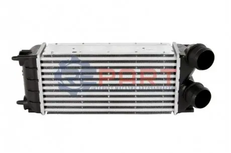 Интеркуллер Valeo 818226