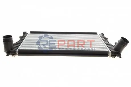 Радіатор інтеркулера Seat OctaviaIII/SuperbIII/VW Golf VII/Passat 1.8/2.0 12- Valeo 818347 Купити в Україні