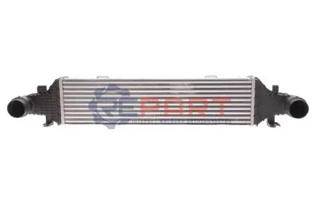 Радіатор інтеркулера MB C-class (W204)/E-class (W212) 08-16 (OM651/OM642/M274) Valeo 818631