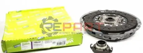 Комплект зчеплення з підшипником (242мм) CITROEN JUMPER I, JUMPER II FIAT DUCATO PEUGEOT BOXER 2.8D 05.98 Valeo 826264