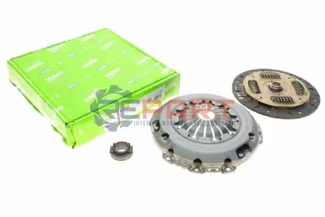 Комплект зчеплення з підшипником (220мм) SEAT CORDOBA, IBIZA III SKODA FABIA I, FABIA I PRAKTIK, FABIA II, ROOMSTER, ROOMSTER PRAKTIK VW FOX, POLO IV 1.4D 04.05-03.10 Valeo 826725