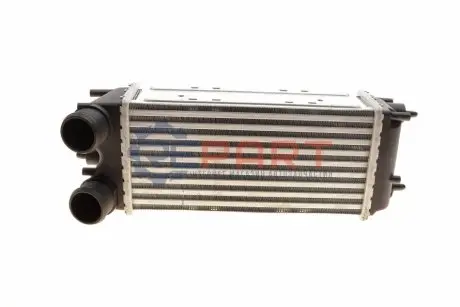 Радіатор інтеркулера Ford Transit 1.5/1.6 TDCi 14- Van Wezel 18014733 Купити в Україні