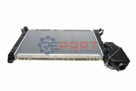 Фото 1 — Радіатор охолодження MB Sprinter 2.3D/2.9TDI 95-00 (+AC, МКПП) Van Wezel (30002183) Фото Радіатор охолодження MB Sprinter 2.3D/2.9TDI 95-00 (+AC, МКПП) Van Wezel (30002183) зображення 1