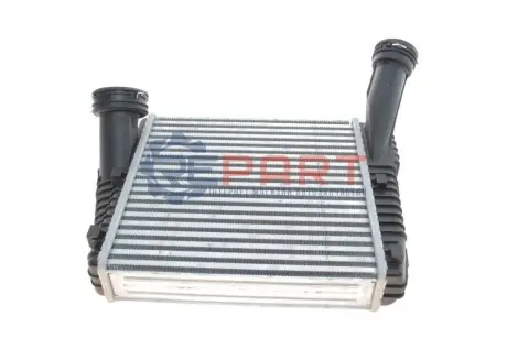 Радіатор інтеркулера Audi Q7 3.0/4.2TDI 06-15/VW Touareg 2.5/3.0TDI 03-18 (R) Van Wezel 58004263 Купити в Україні