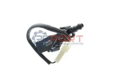 Форсунка омивача скла VW Passat/Golf 98-05 (переднього) VEMO V10080320 Купити в Україні