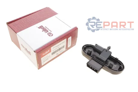 Форсунка стеклоомывателя левая с подогревом Vika 99551816801