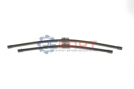 Щетки стеклоочистителя (600/475mm) VW Caddy/Golf 04-15/Audi A3/Skoda 04-13 Vika 99980110802