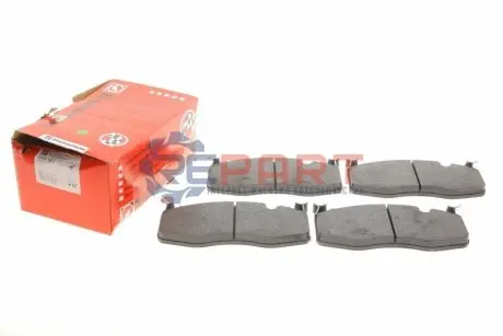 Колодки гальмівні (передні) BMW X5 (F15/F85)/X6 (F16/F86) 4.4 14-18 (Brembo) (з датчиком) ZIMMERMANN 25300.190.1 Купити в Україні
